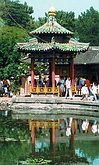  Beautiful scenery, ponds and goldfish 