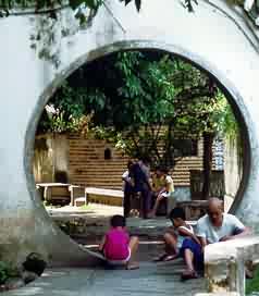 The moongate is a feature in Chinese gardens.