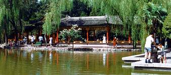 Hua Qing hot springs in Xian have been known for more than 2800 years